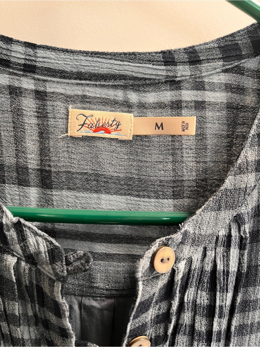 Women's Faherty Issa - Clearwater Navy Plaid - Picture 2 of 11